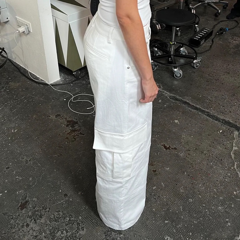 RELAXED DENIM CARGO - WHITE - Local European - Picture 4 of 5